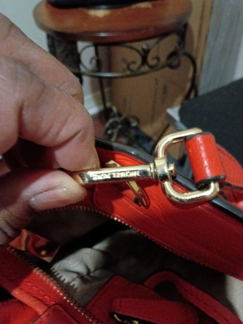 Michael Kors Mandarin Sophie Leather Satchel Large Zip Top Bag Tote Satchel Red - Picture 16 of 16